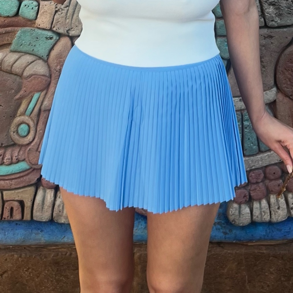 Lululemon Varsity High Rise Pleated Tennis Skirt Blue